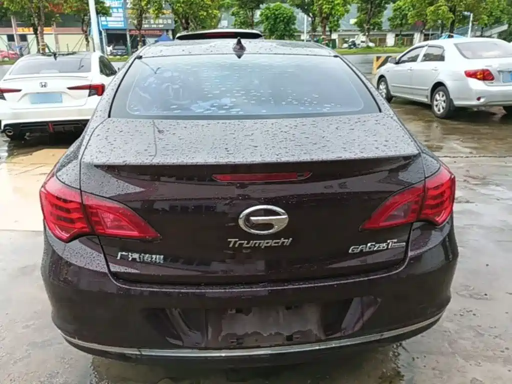 GAC Trumpchi Trumpchi GA6 2018 2016 235T DCT Luxury Edition