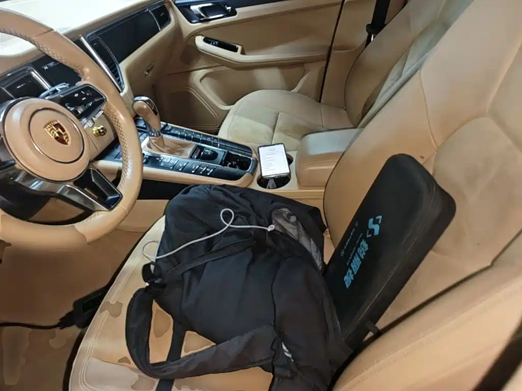 Porsche Macan 2014 Macan 2.0T фото 14