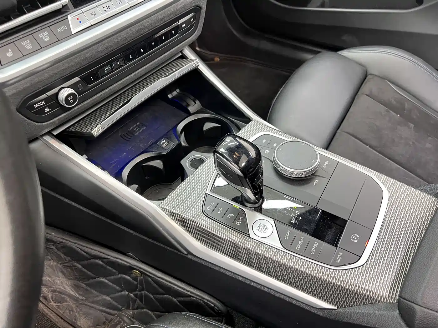 BMW 4 Series 2022 Second Facelift 430i M Sport Shadow Edition фото 29