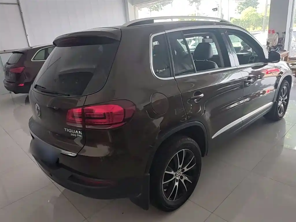 Volkswagen Tiguan 2016 Model 300TSI Automatic 4WD Luxury Edition фото 7