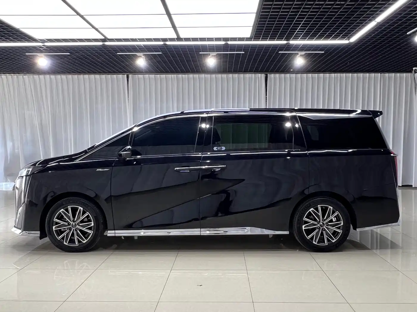 GAC Trumpchi Trumpchi M8 2024 Master Series 400T Ultimate Edition фото 3