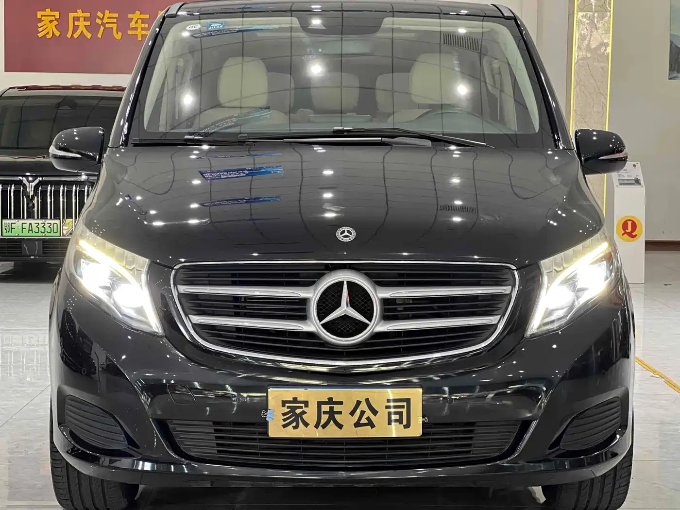 Mercedes-Benz V-Class 2018 V 260 Navigator Edition China VI фото 2