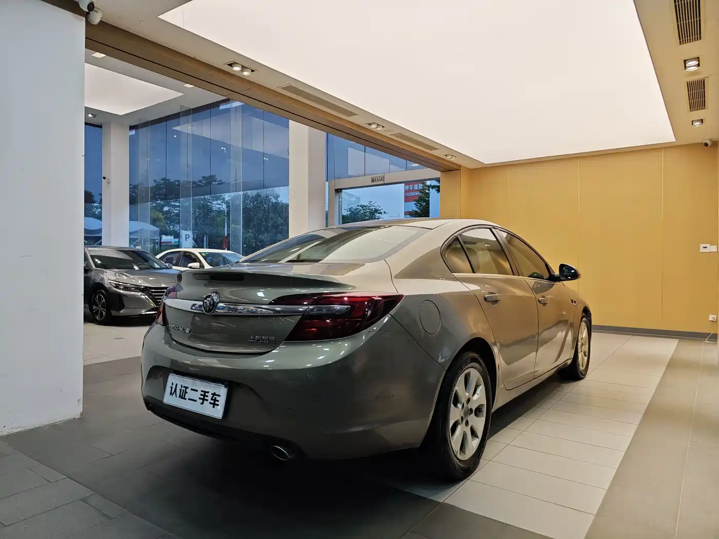 Buick Regal 2015 1.6T Leading Tech Edition фото 30