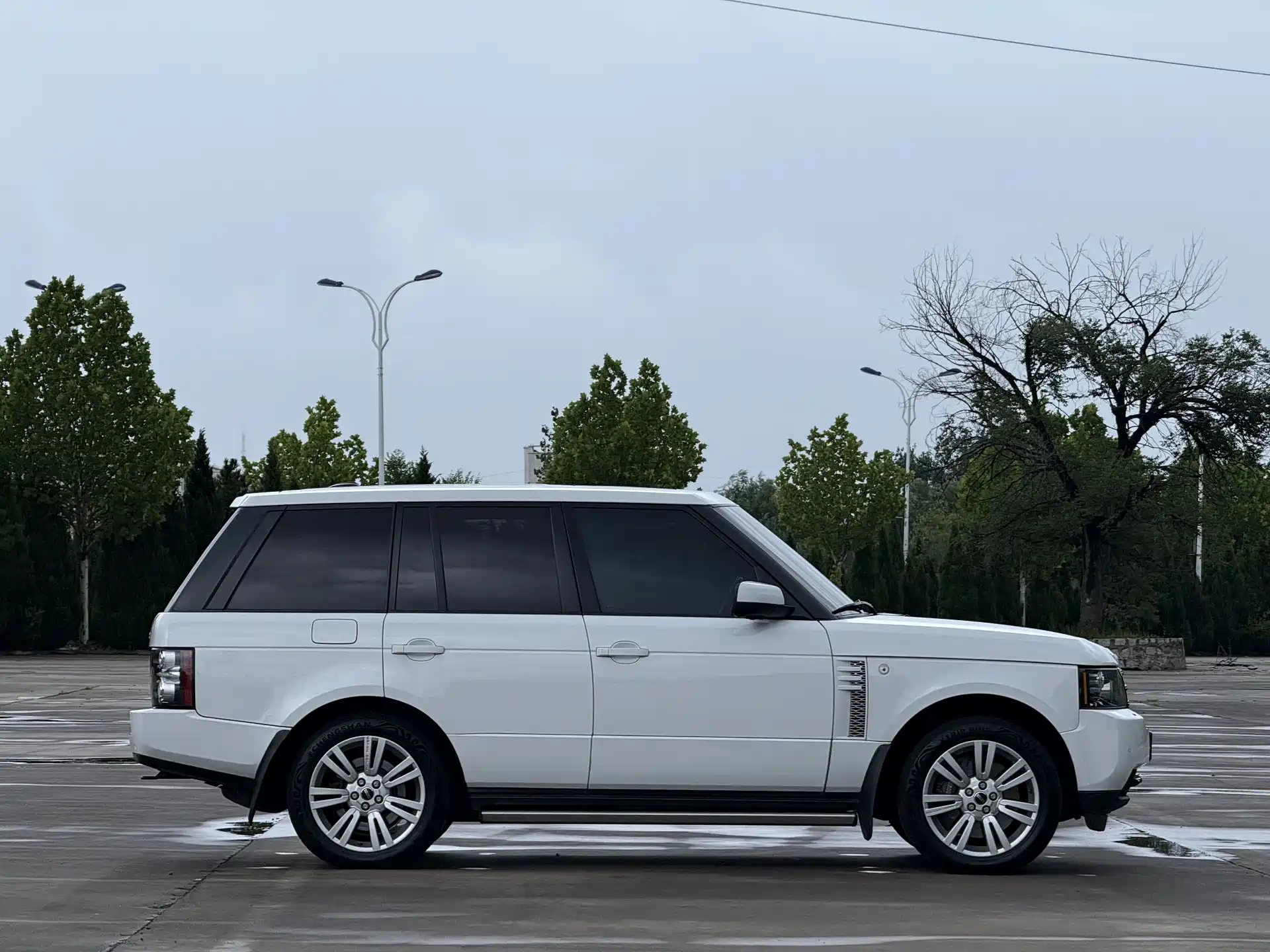 صورة 8 - Land Rover Range Rover