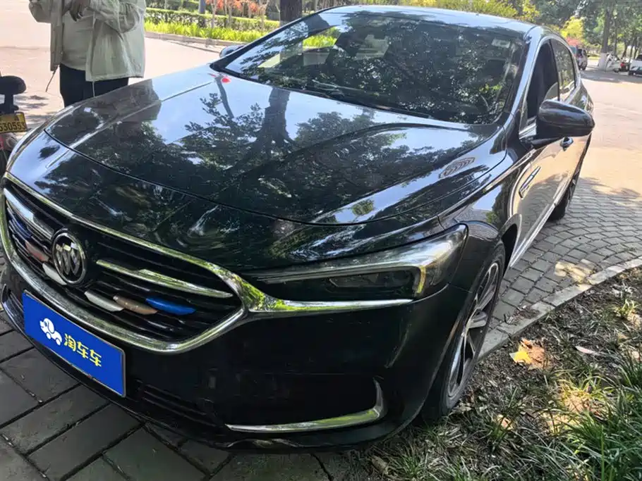 Buick LaCrosse 2022 652T Luxury