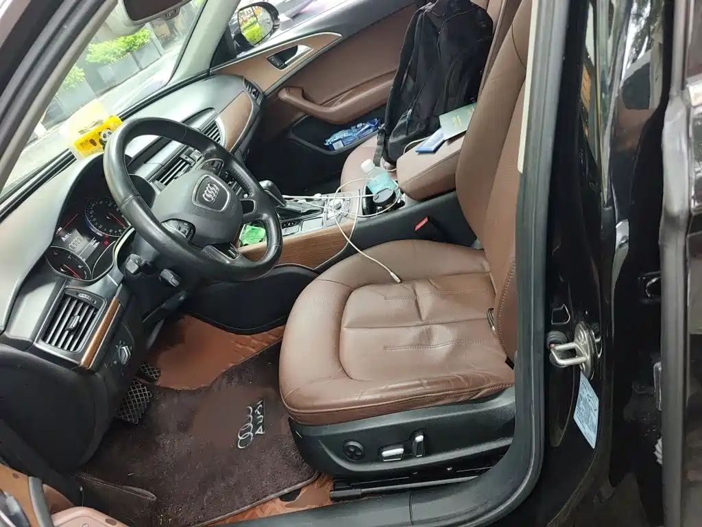 Фото 8 - Audi A6L