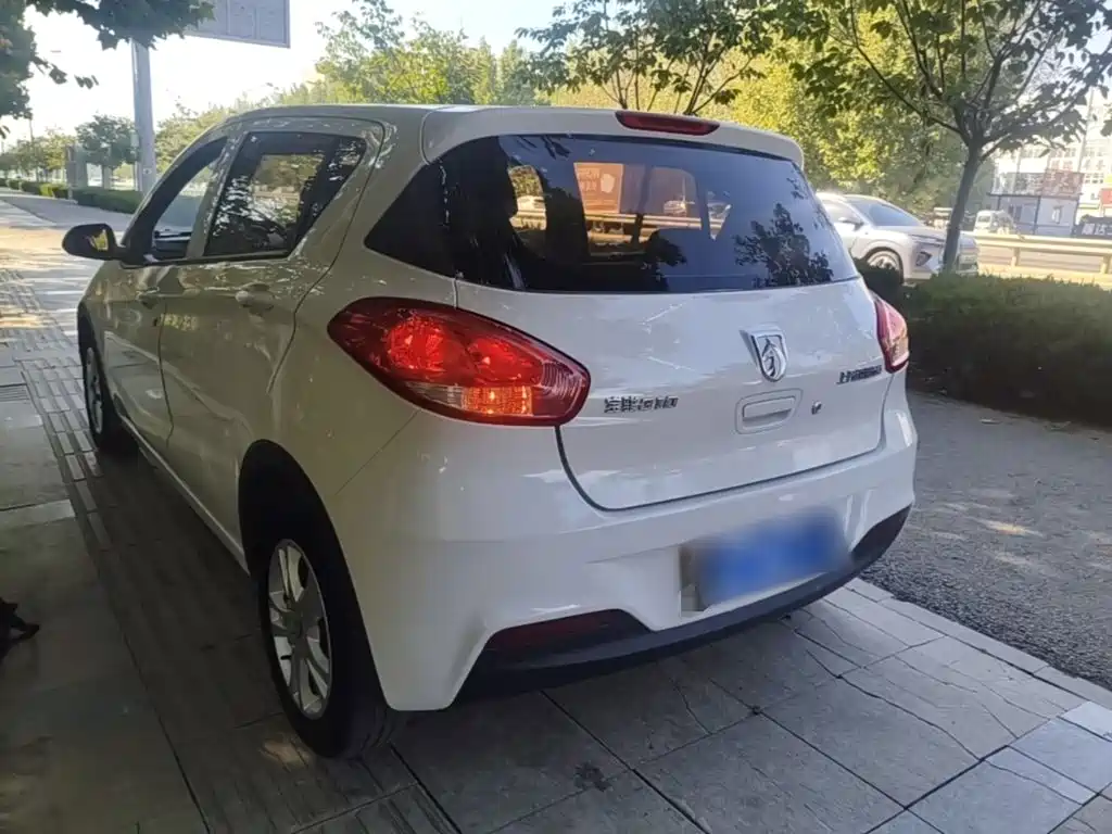 Baojun 310 2017 2016 1.2L Manual Comfort Model