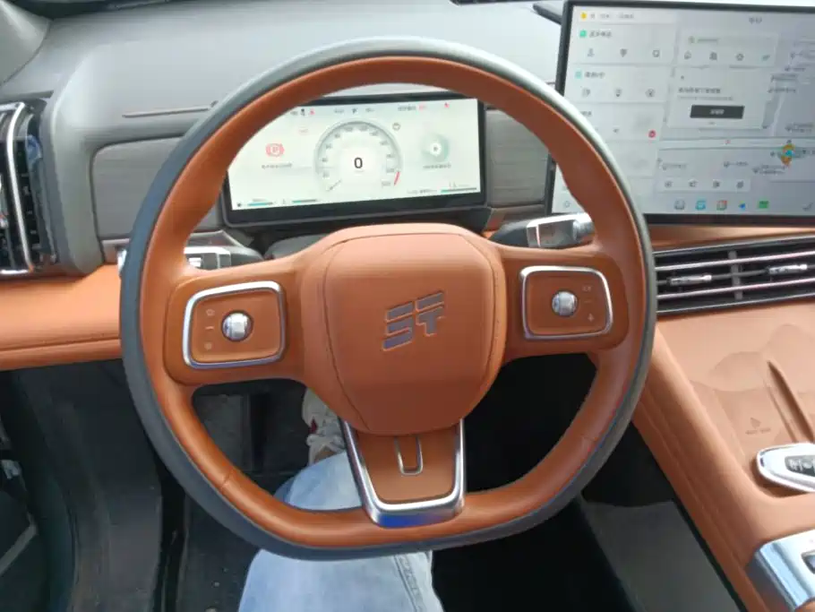 Jetour X70L 2025 2025 2.0T Automatic Flagship 7-Seater