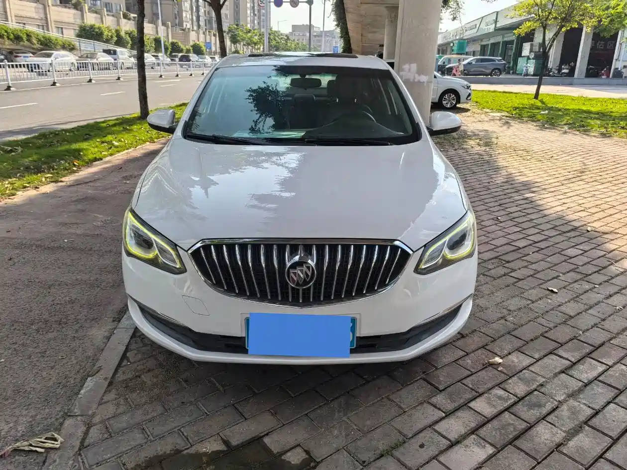 Photo 2 - Buick Excelle