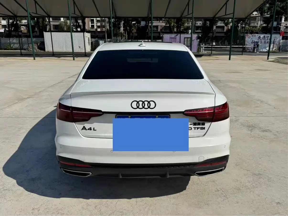 Audi A4L 2026 2025 Model Year Facelift 2 Million Celebration Edition 40 TFSI Luxury Dynamic B&O Starlight Edition