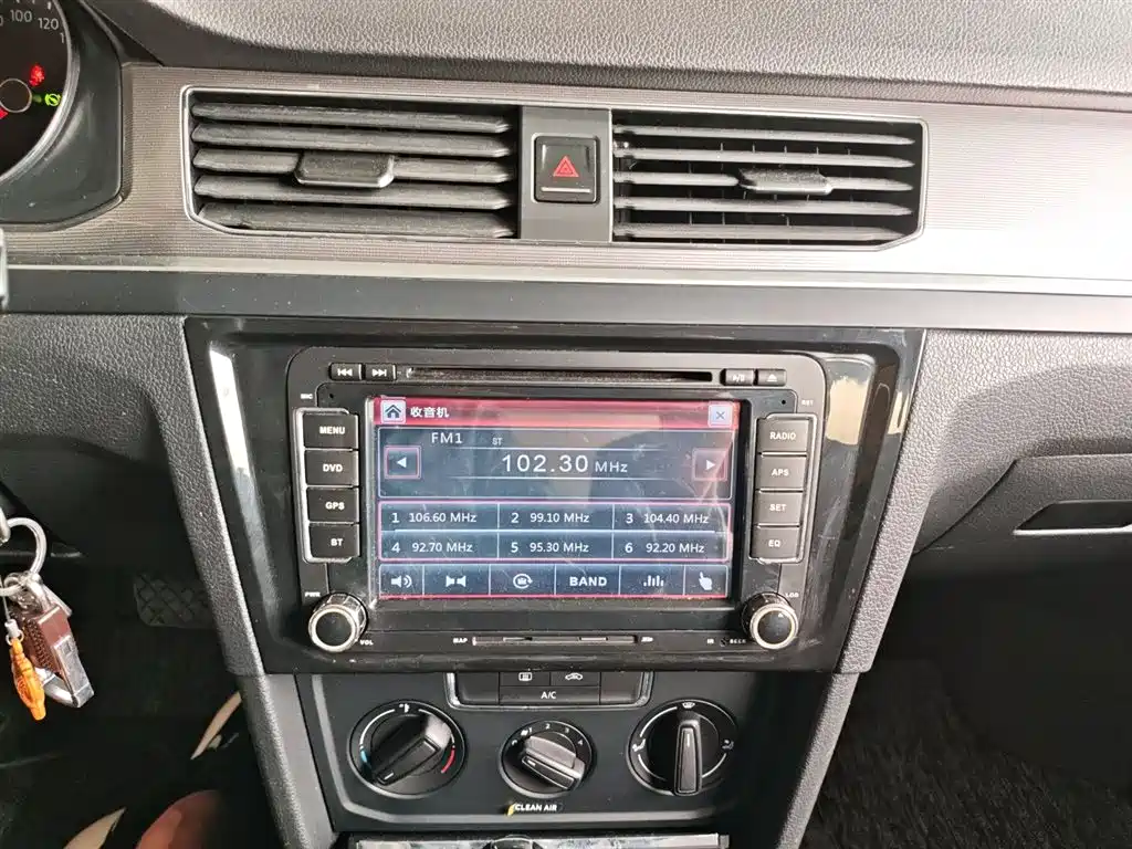 Volkswagen Bora 2016 Model 1.6L Automatic Fashion фото 9