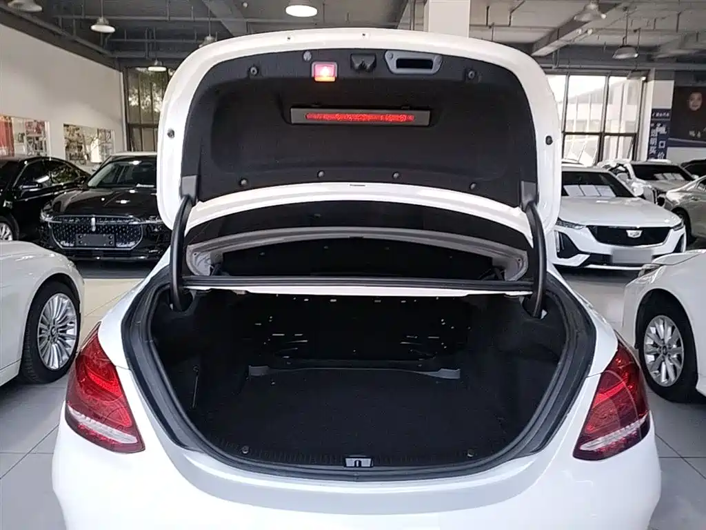 Mercedes-Benz C-Class 2016 C 200 Sport фото 19