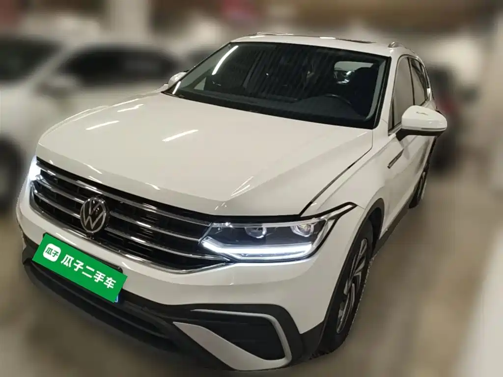 Volkswagen Tiguan L 2024 300TSI Auto 2WD Smart Edition фото 3