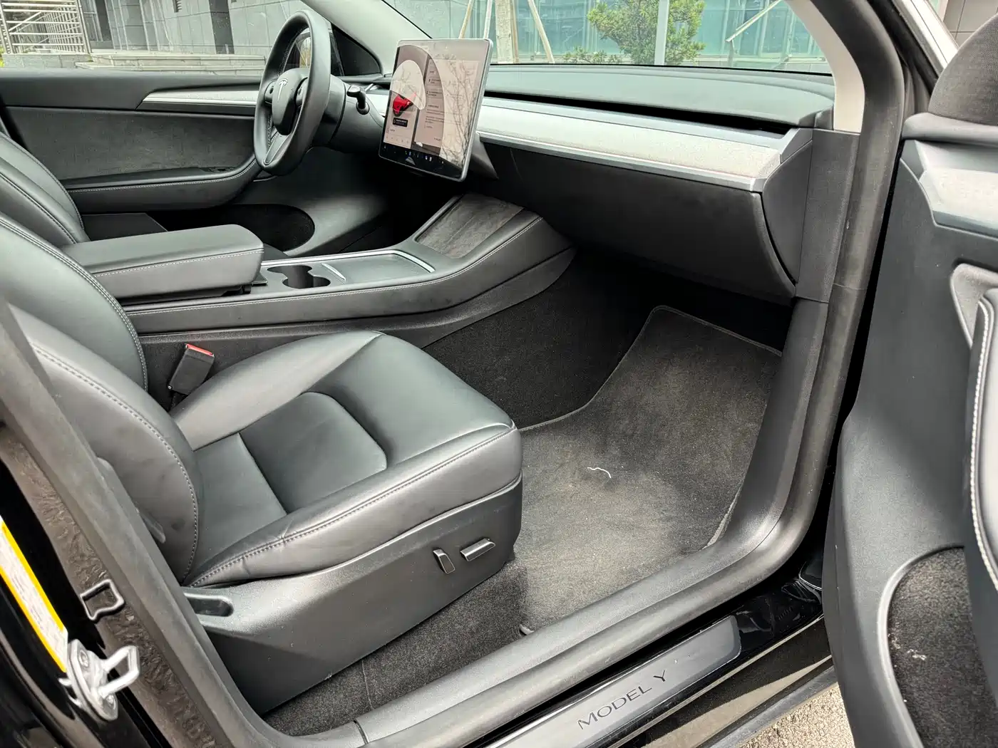 Tesla Model Y 2023 Rear-Wheel Drive Edition фото 12