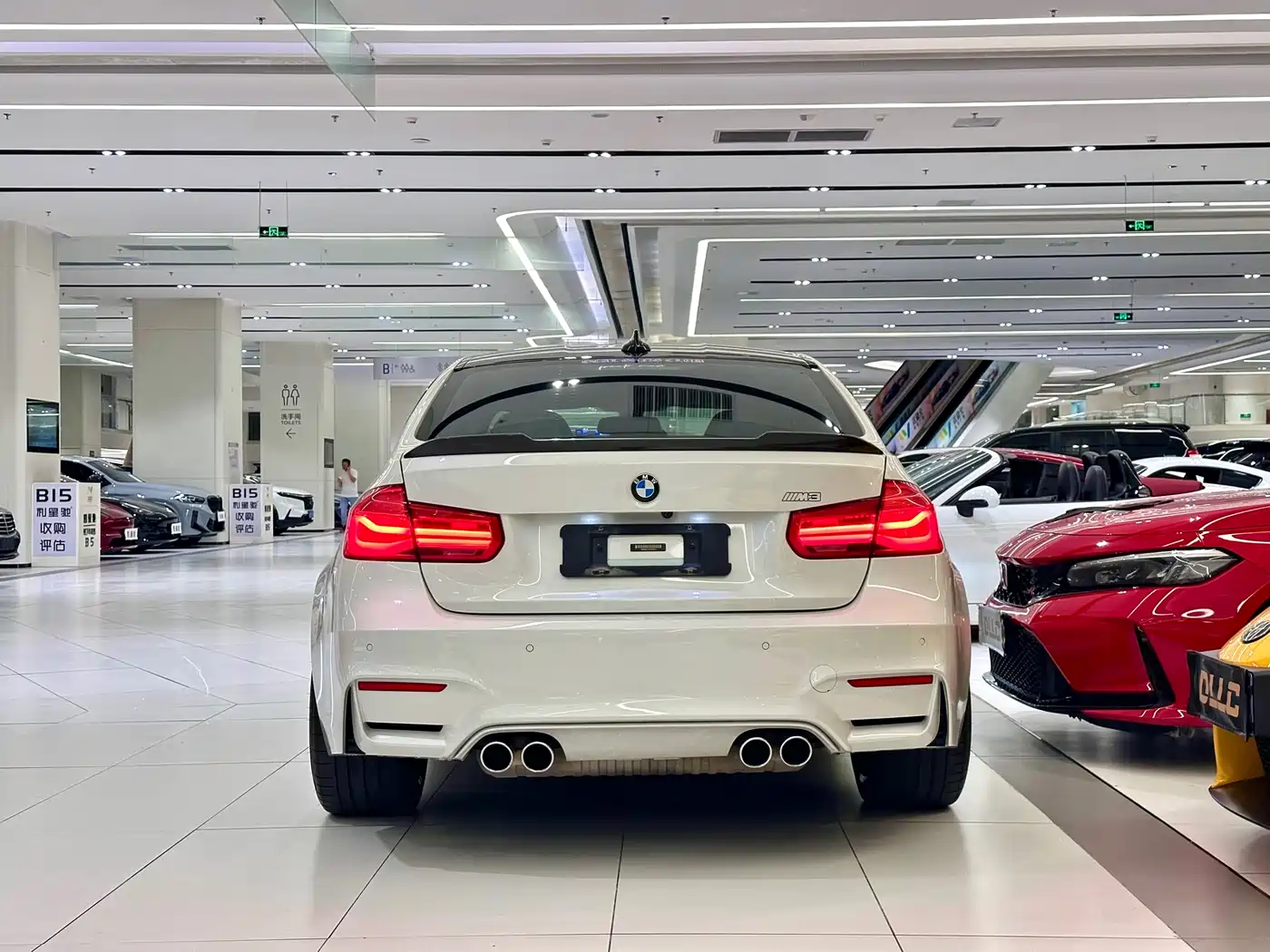 BMW M3 2016 M3 Sedan фото 5