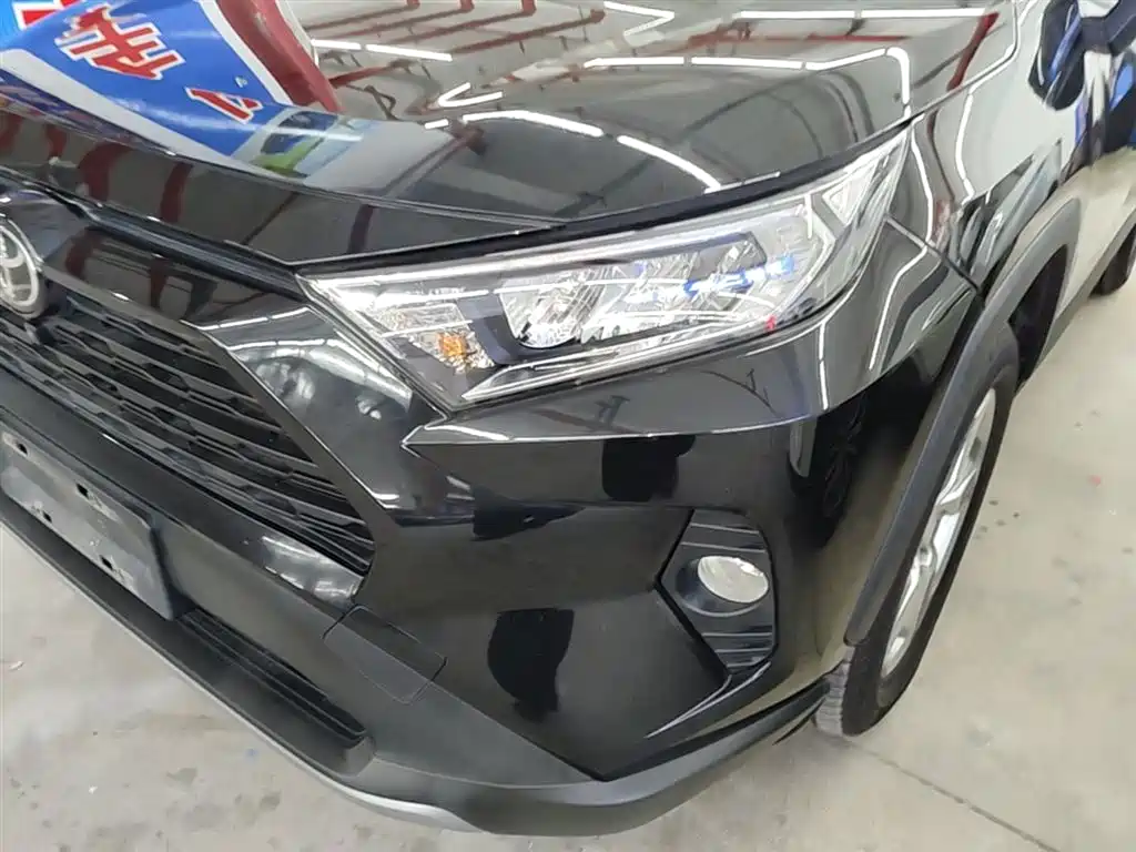 Toyota RAV4 Rongfang 2020 2.0L CVT 2WD Trend Edition фото 24