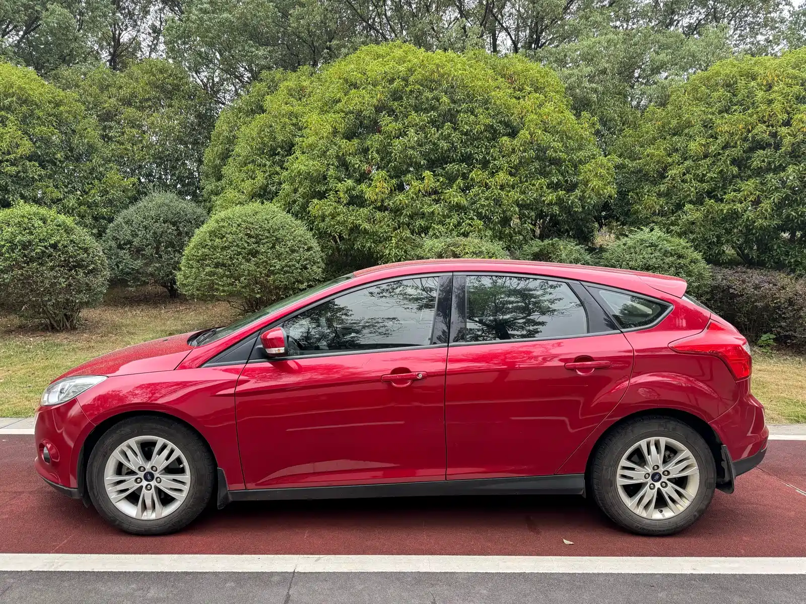 Фото 3 - Ford Focus
