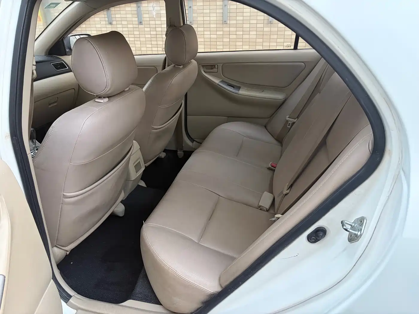 Toyota Corolla 2013 1.6L Automatic Excellence Edition фото 5