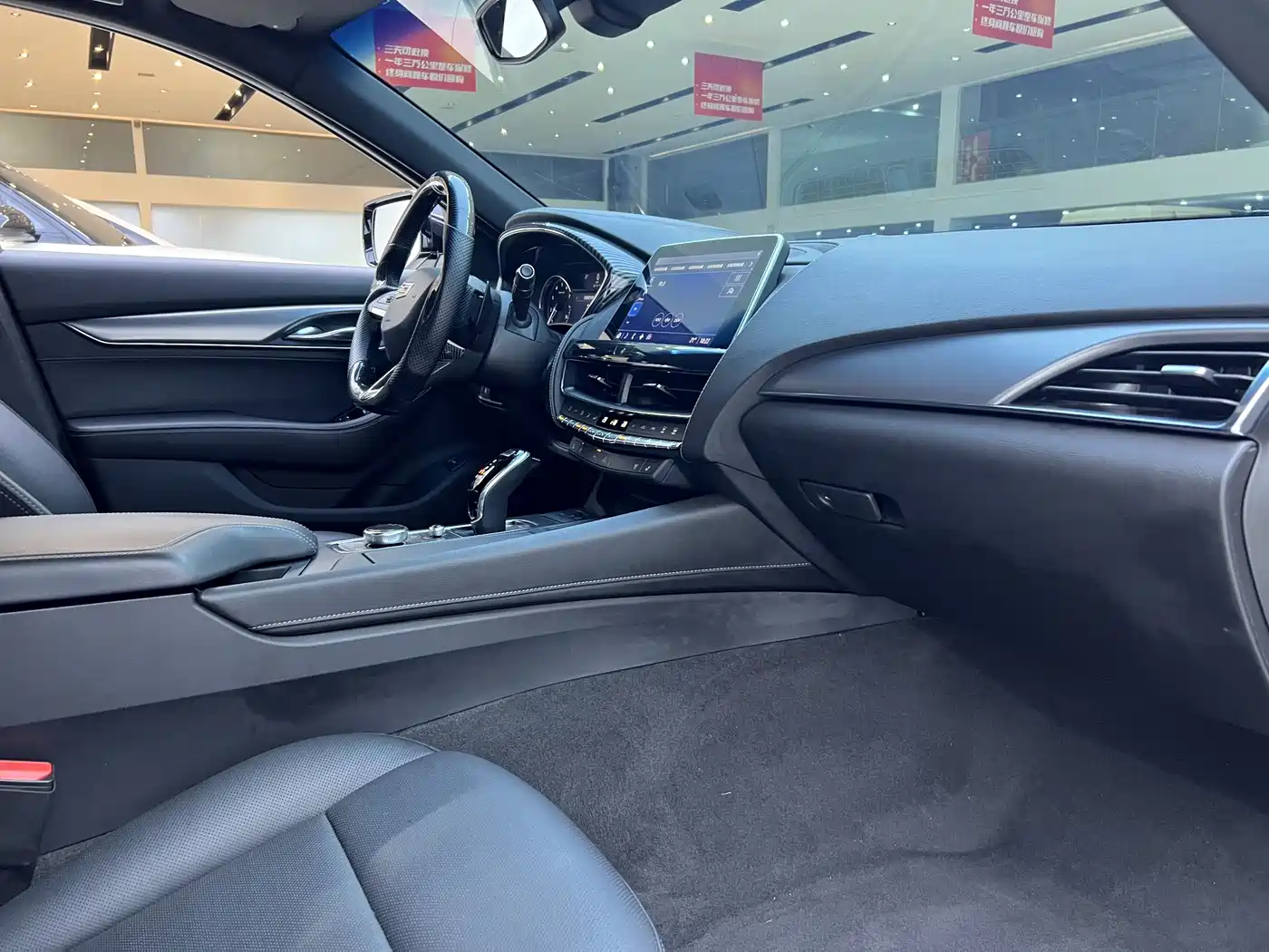 Cadillac CT5 2022 28T Luxury (Standard) фото 12