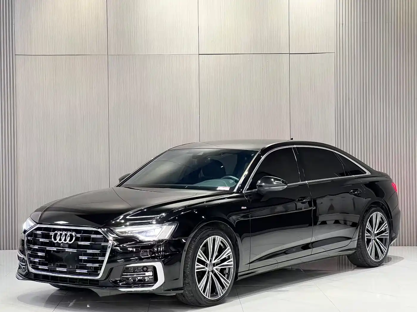 Audi A6L 2024 45 TFSI Premium Dynamic