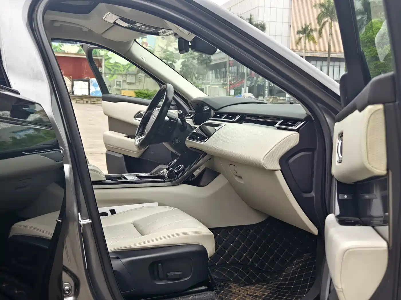 Land Rover Range Rover Velar 2017 P380 R-DYNAMIC S фото 9