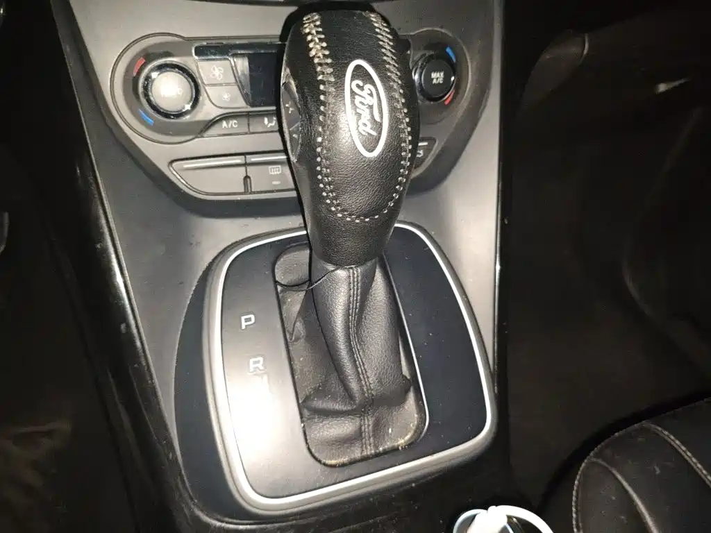 Фото 11 - Ford Kuga