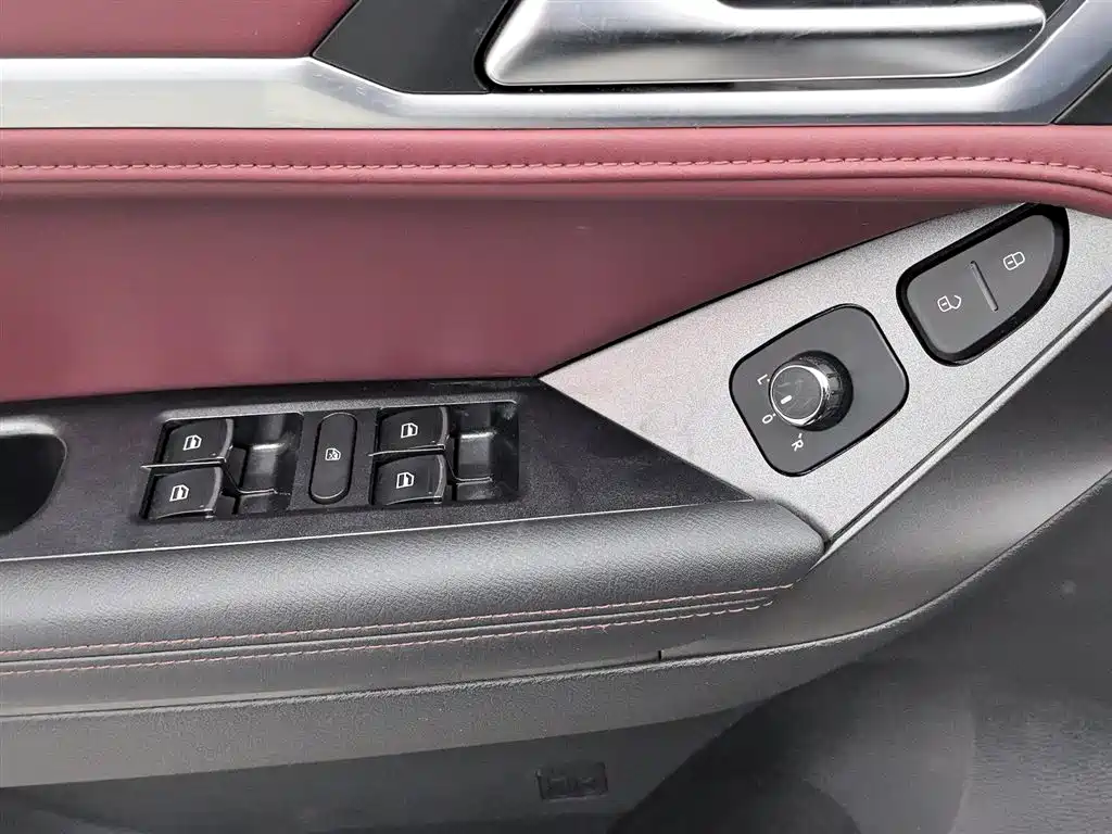 Haval H6 Coupe 2019 1.5T Automatic 2WD Luxury Smart Connect Edition China V фото 9