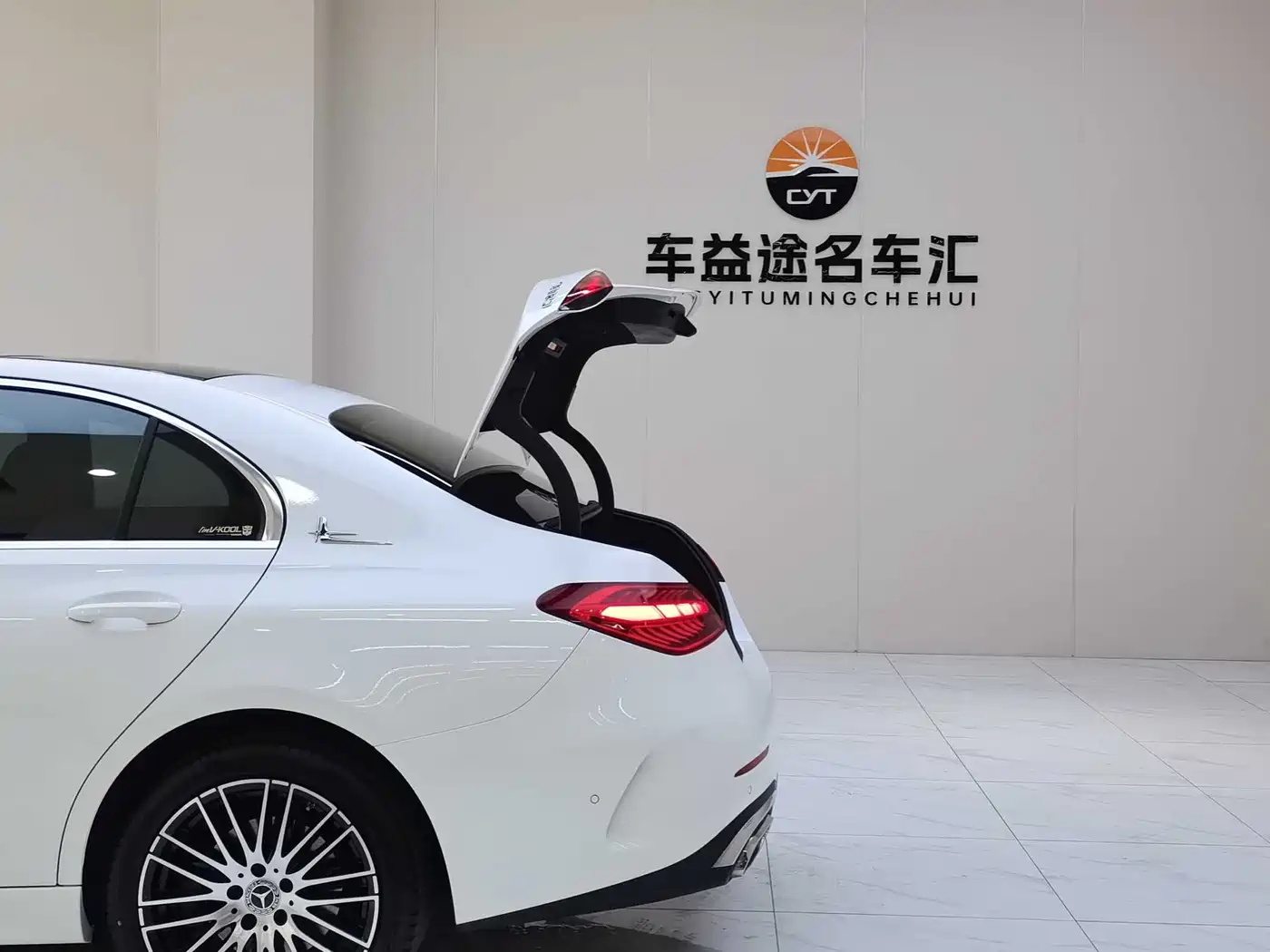 Mercedes-Benz C-Class 2023 Facelift C 260 L Sport Edition фото 25