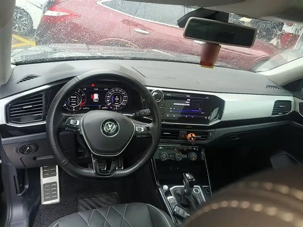 Volkswagen Tayron 2019 330TSI 2WD Luxury China VI фото 10