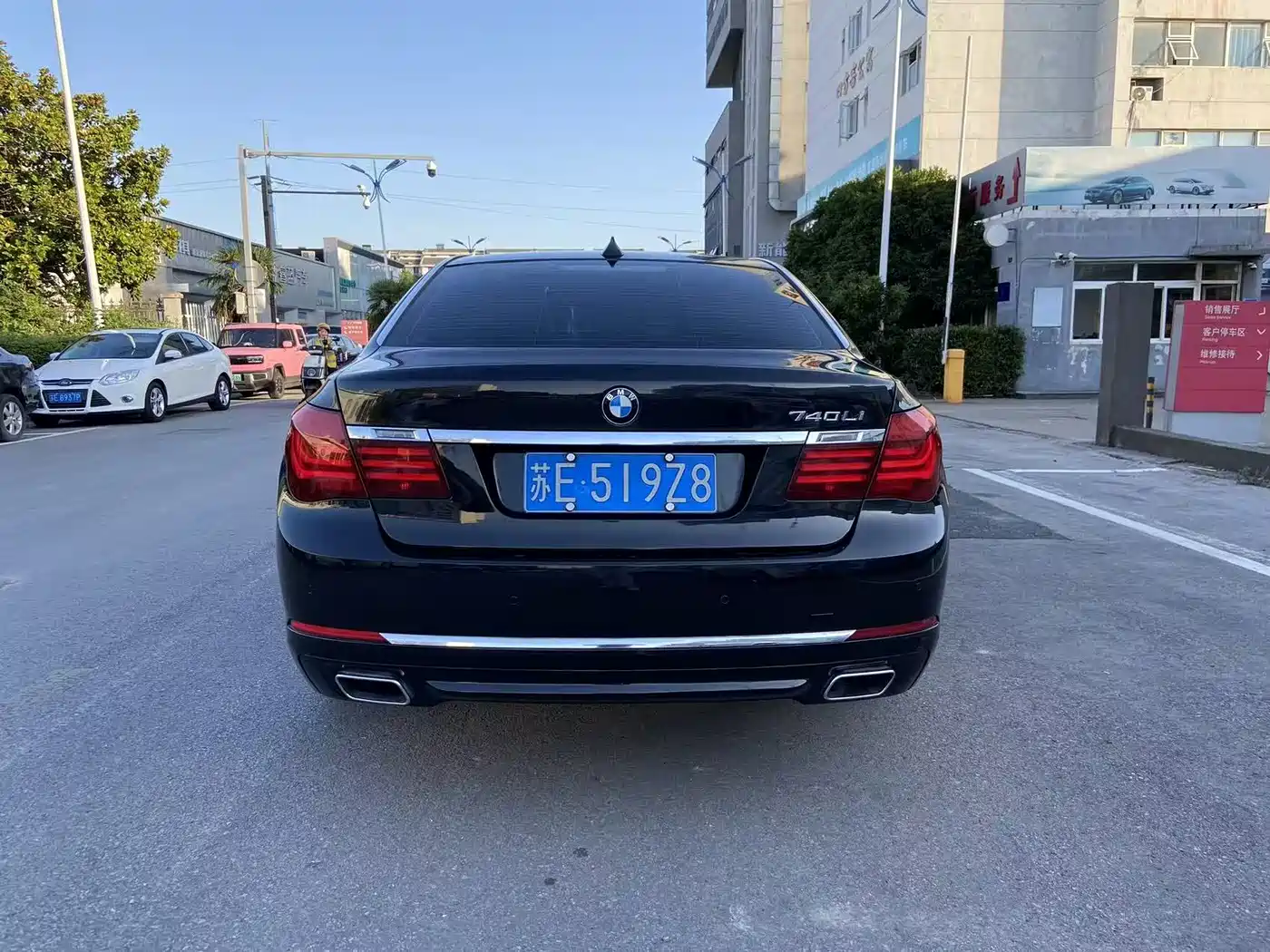 BMW 7 Series 2013 Model 730Li Leading фото 7