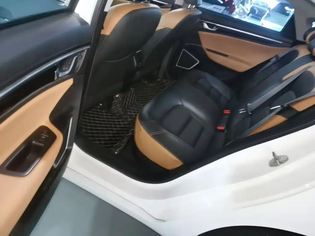 Geely Emgrand GL 2020 2020 1.4T CVT Luxury