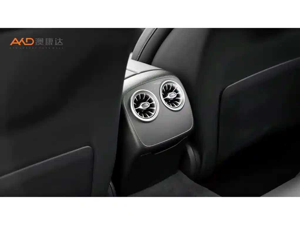 Mercedes-Benz CLS 2023 Model CLS 300 Luxury Version фото 9