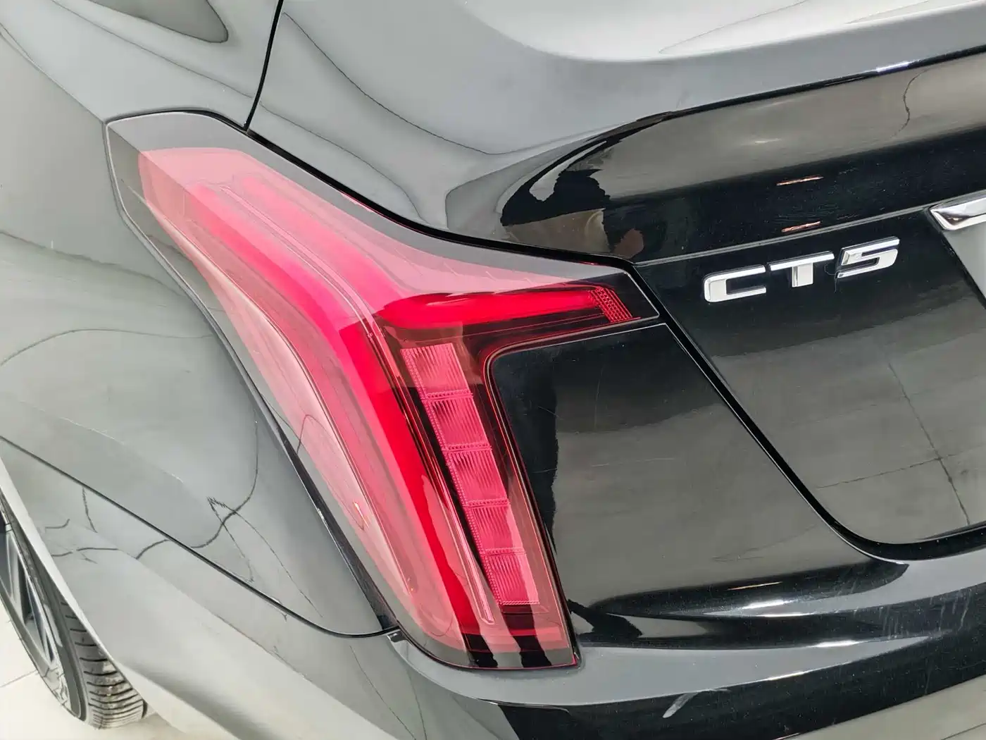 Cadillac CT5 2022 28T Fashion Edition фото 18