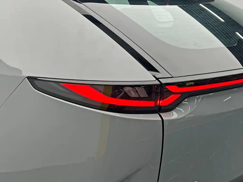 صورة 11 - Mazda EZ-60