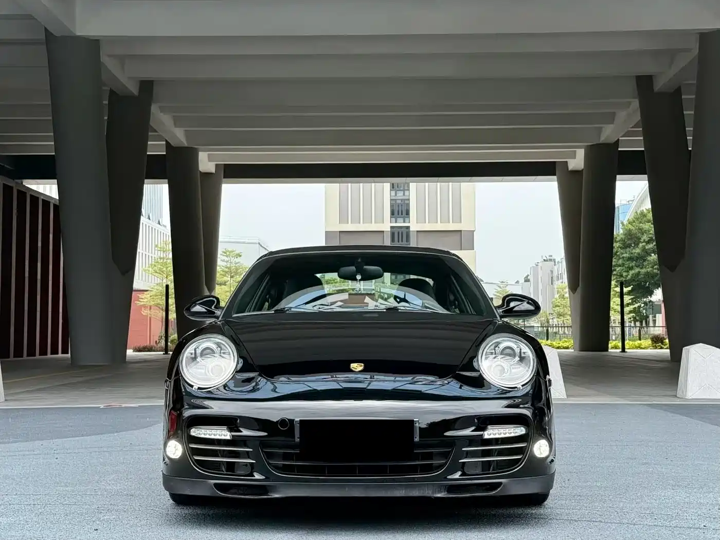 Porsche 911 2010 Turbo S 3.8T фото 3