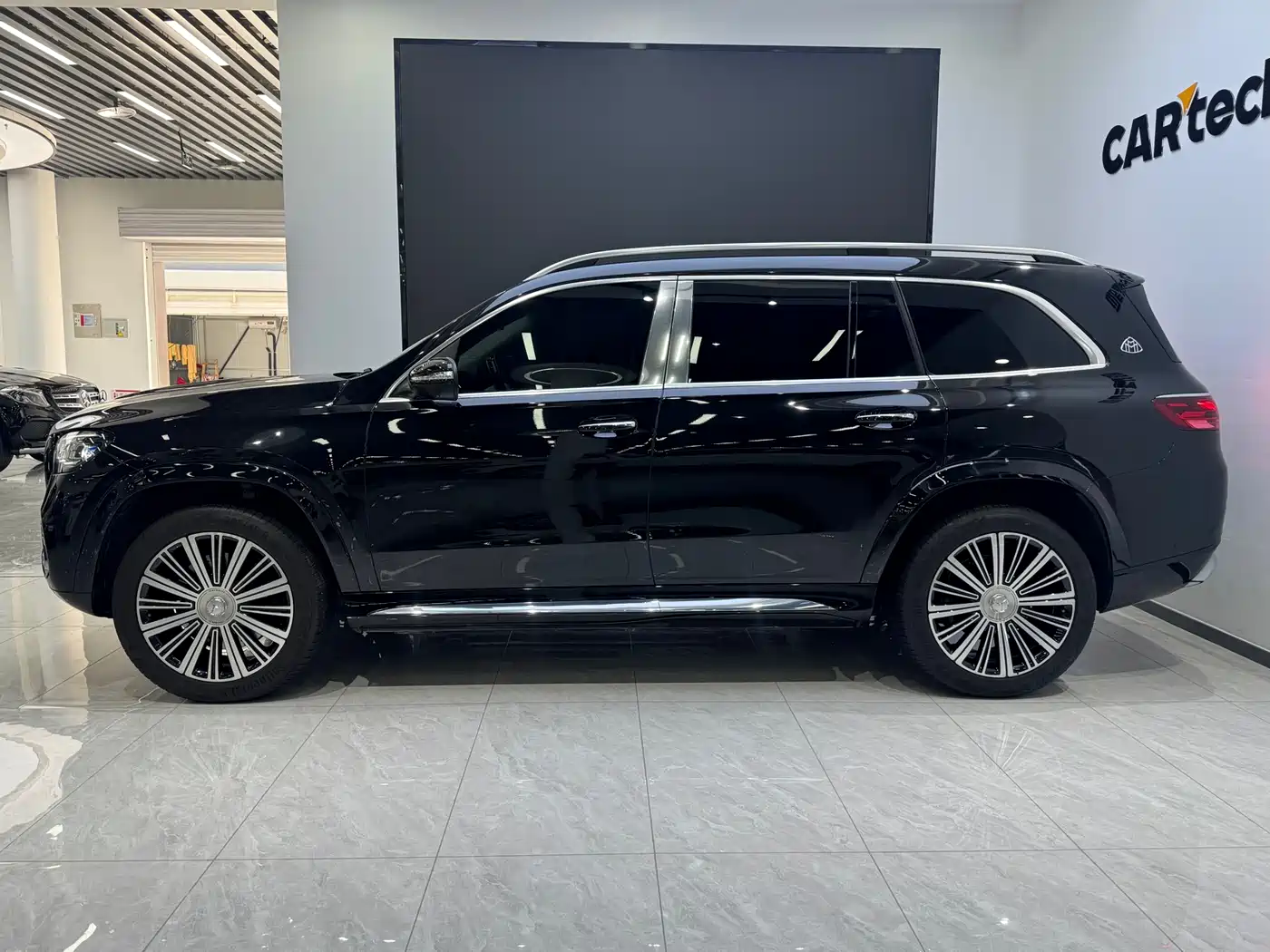 Mercedes-Benz Maybach GLS 2024 GLS 480 4MATIC фото 4