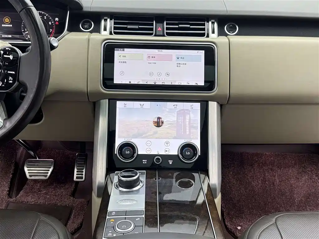 Land Rover Range Rover 2021 3.0 L6 Heritage Edition фото 10