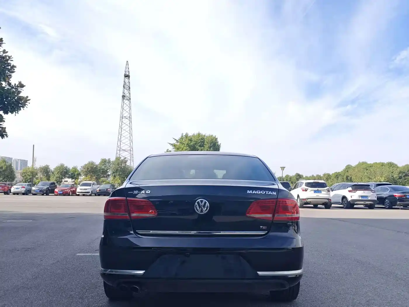 Volkswagen Magotan 2015 Facelift 1.8TSI Luxury фото 5