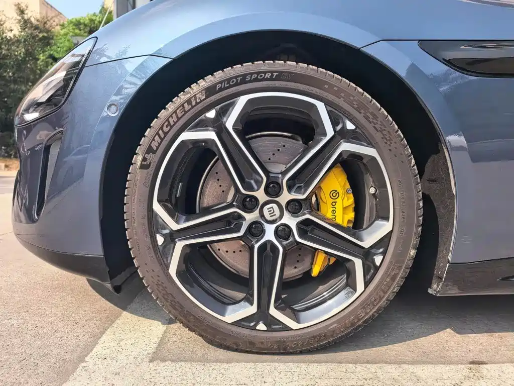 Фото 23 - Xiaomi Auto Xiaomi SU7