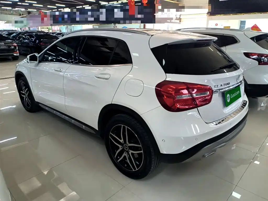 Mercedes-Benz GLA 2016 GLA 200 Fashion фото 5
