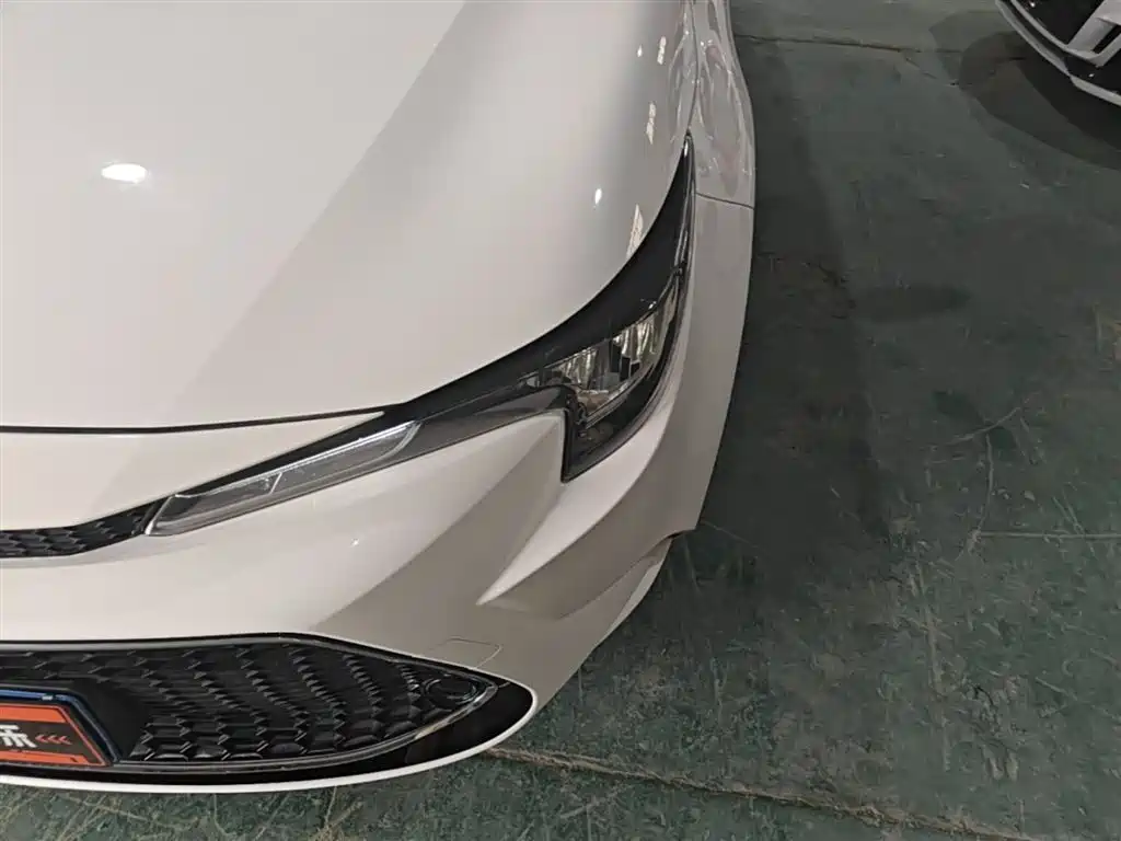 Toyota Levin 2022 185T CVT Luxury Edition фото 24