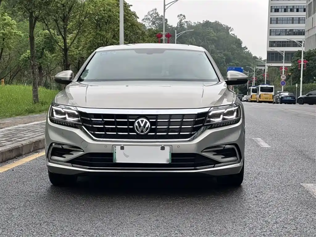 Volkswagen Passat New Energy 2020 430PHEV Hybrid Luxury (China VI) фото 20