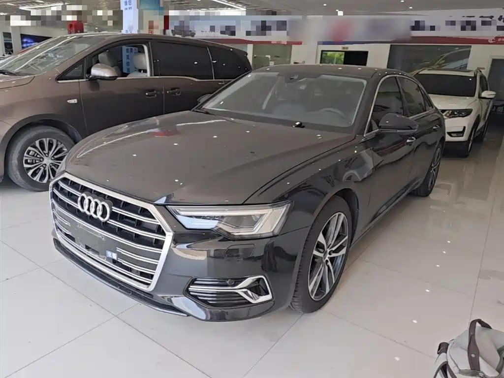 Audi A6L 2023 45 TFSI Premium Selection Elegance фото 2