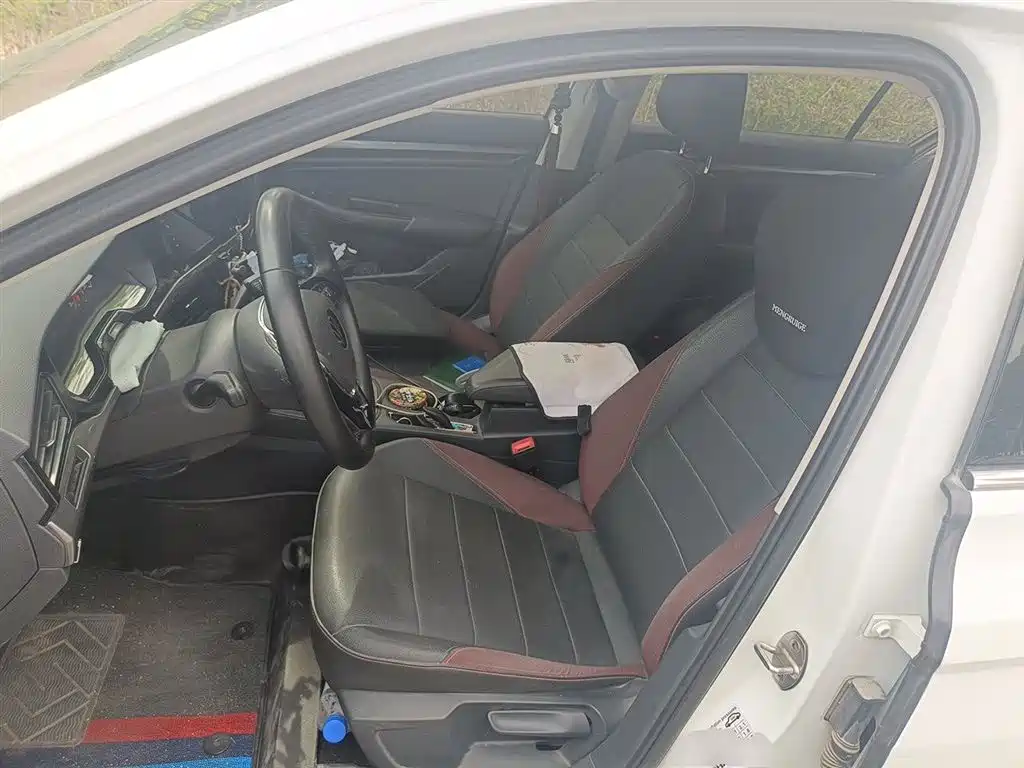 Volkswagen Bora 2020 1.5L Automatic Comfort фото 12