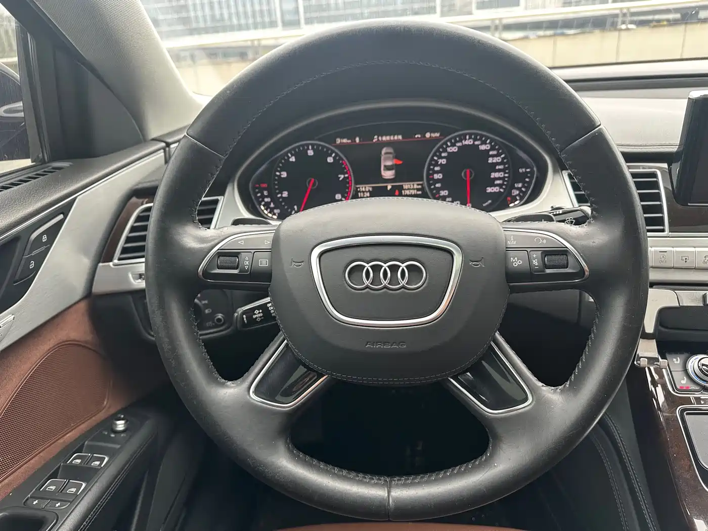 Audi A8 2014 A8L 45 TFSI quattro Luxury фото 19