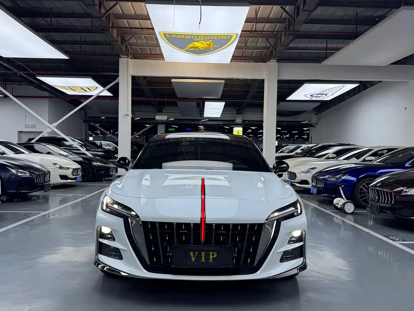 Hongqi H6 2024 Model 2.0T Fashion Edition фото 2