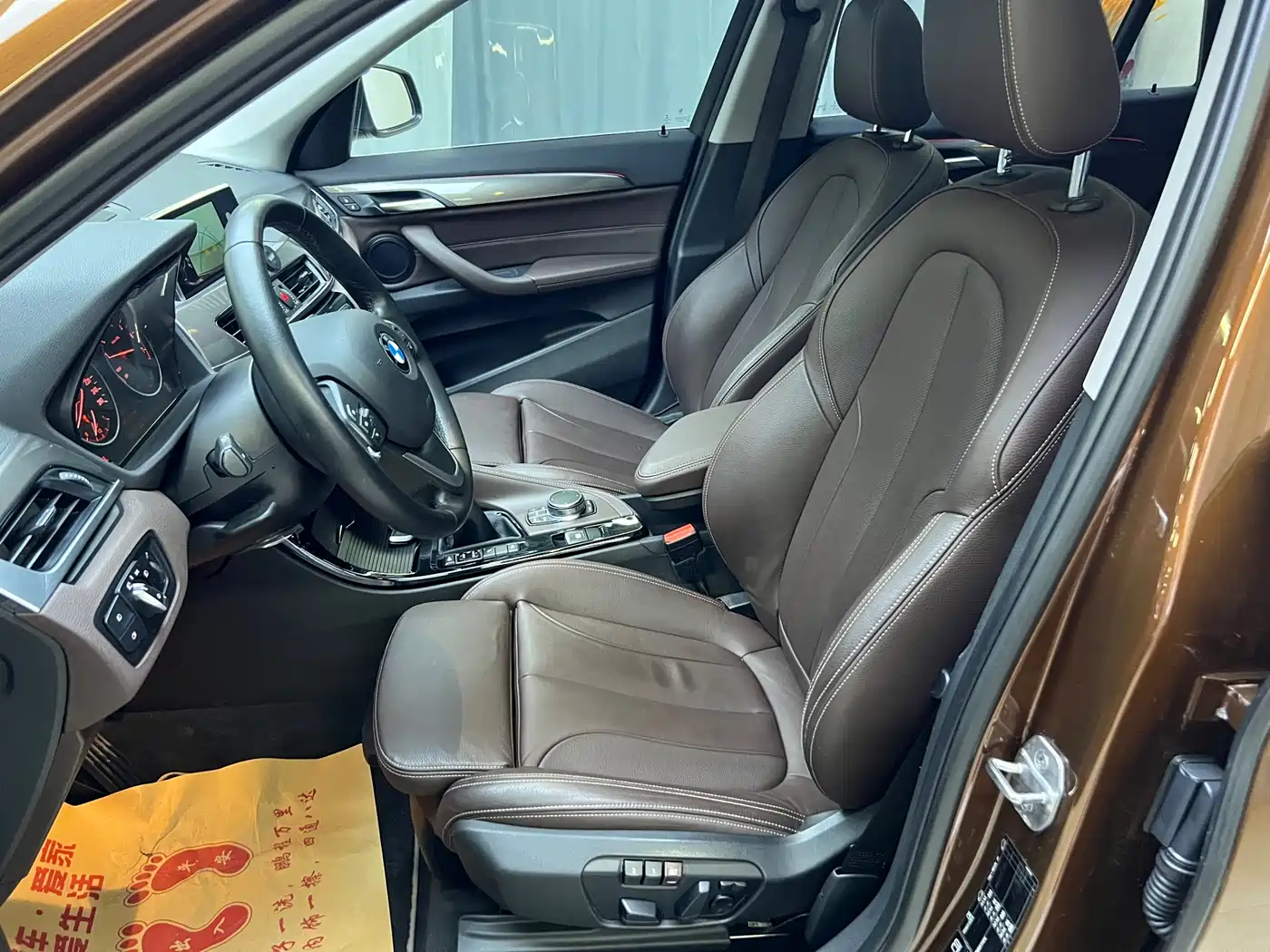 BMW X1 2016 xDrive20Li Luxury Model фото 11