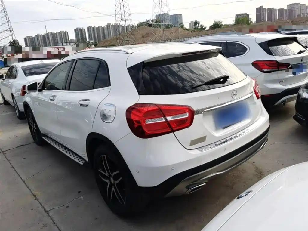 Mercedes-Benz GLA 2015 GLA 200 Fashion фото 5