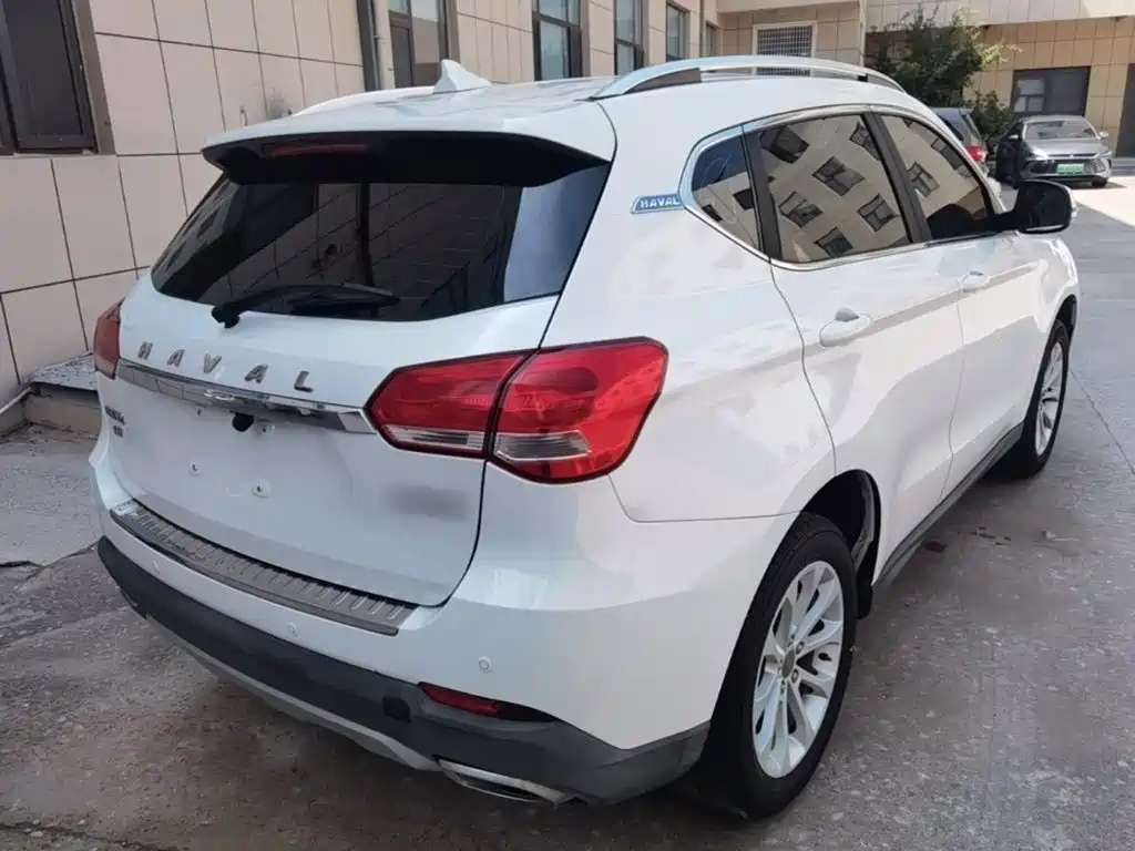 Фото 7 - Haval H2