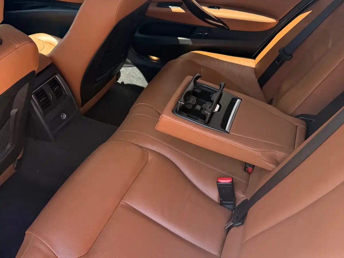 BMW 3 Series 2016 328Li Luxury Design Package фото 14